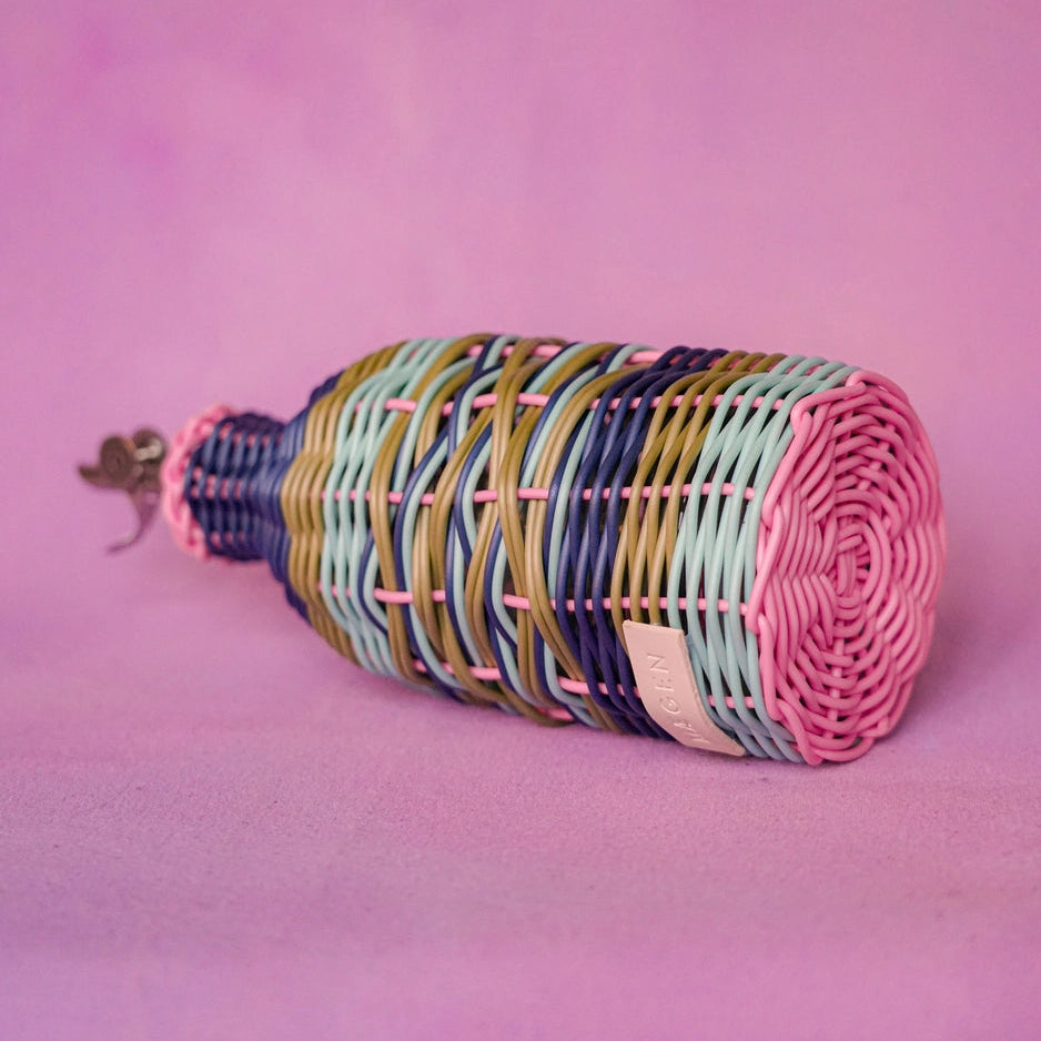 Maegen Oil Pourer - Pink/Navy
