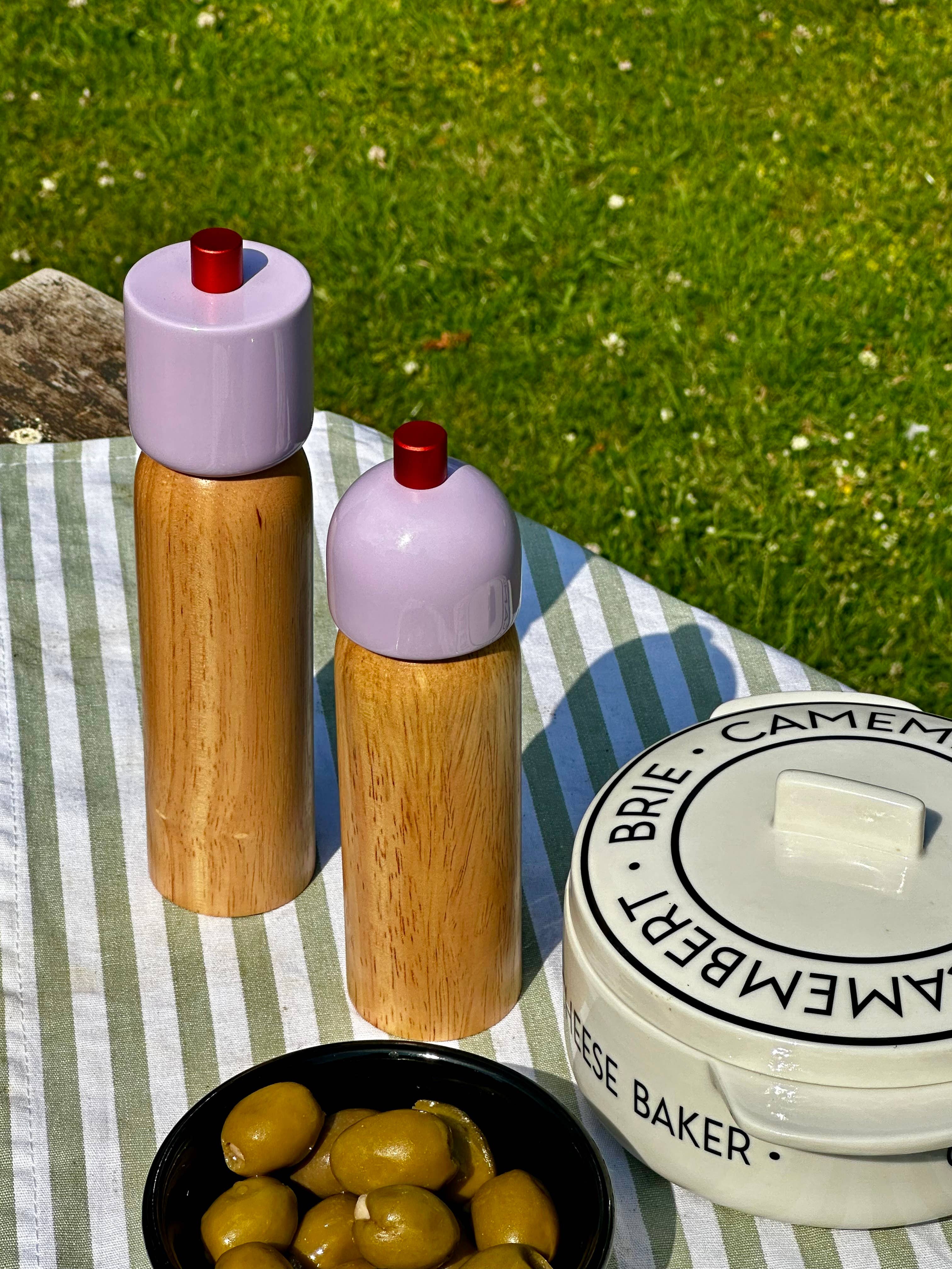 Salt & Pepper Grinder - Lilac & Red | Large